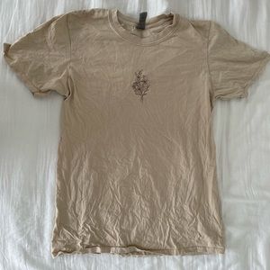 embroidered tee